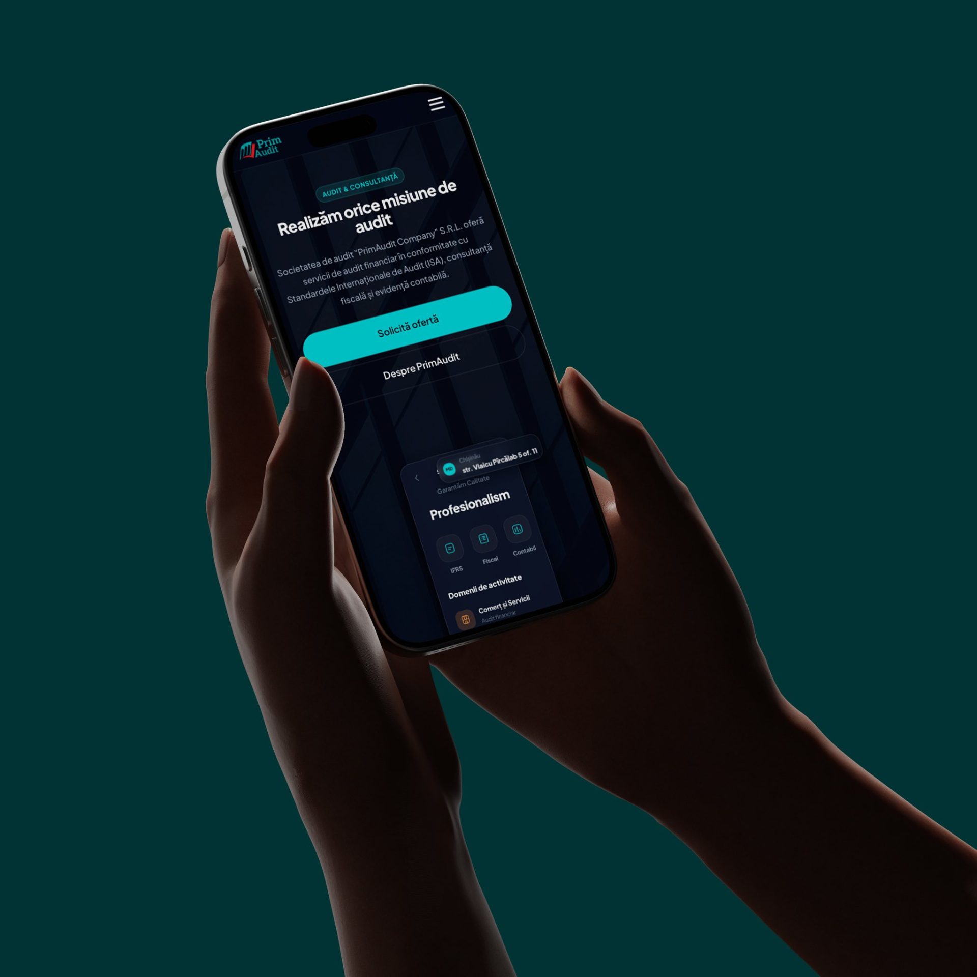 Interfață mobilă multilingvă PrimAudit pentru servicii de consultanță financiară.